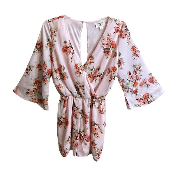 Everly Romper Womens Sz S Pink Floral 3/4 Bell Sleeves V-neck One Piece Chiffon - Picture 1 of 12